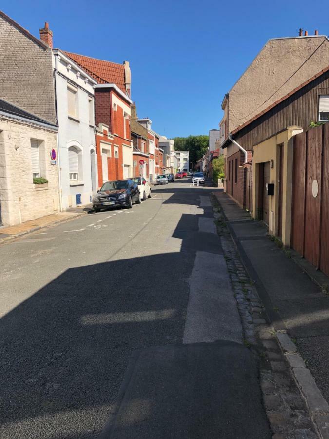 Une Viree A Dunkerque Entre Ville Et Plage Dunkirk ภายนอก รูปภาพ